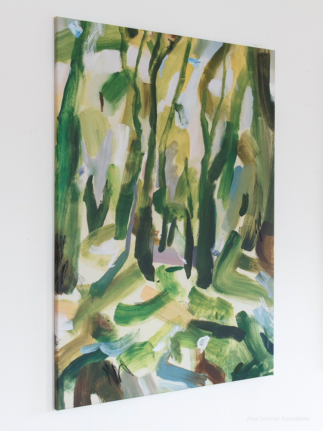 Hochwertiger Kunstdruck eines Wald-Kunstwerks in den schönsten Grüntönen als Leinwandbild in limitierter Auflage
